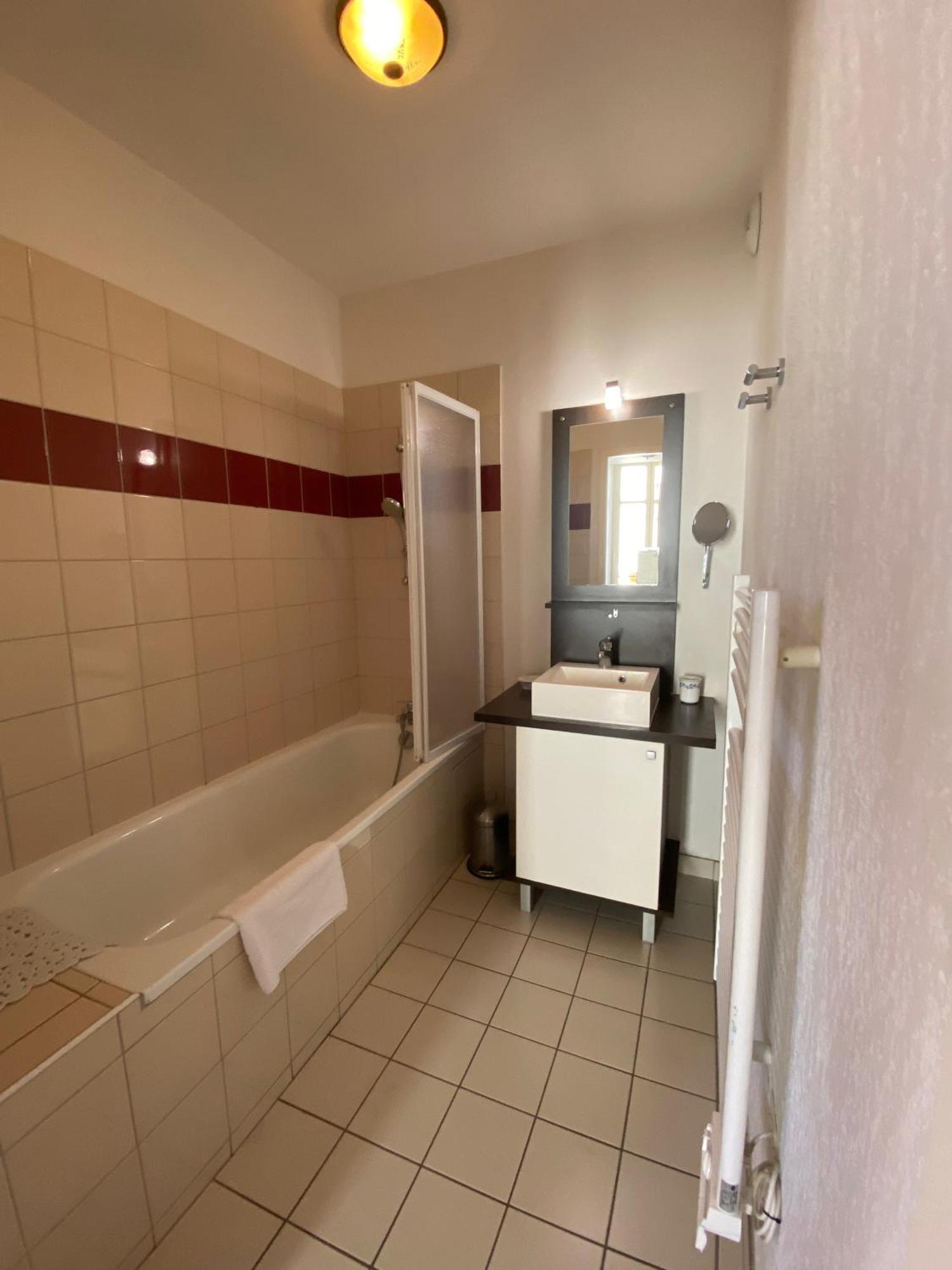 Bagneres De Luchon, Residence Val De Jade, Beau T3 Meuble, Plein Centre, Pour 4 Ou 6 Personnes 외부 사진